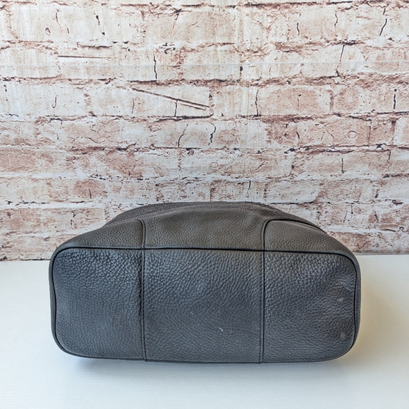 TORY BURCH LEATHER WOMEN'S SHOULDER BAG - ****Final price**** - Picture 10 of 16